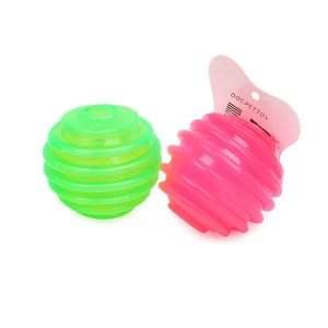 عکس اسباب‌بازی سگ و گربه مدل توپ شیاردار – ۵۰ گرم